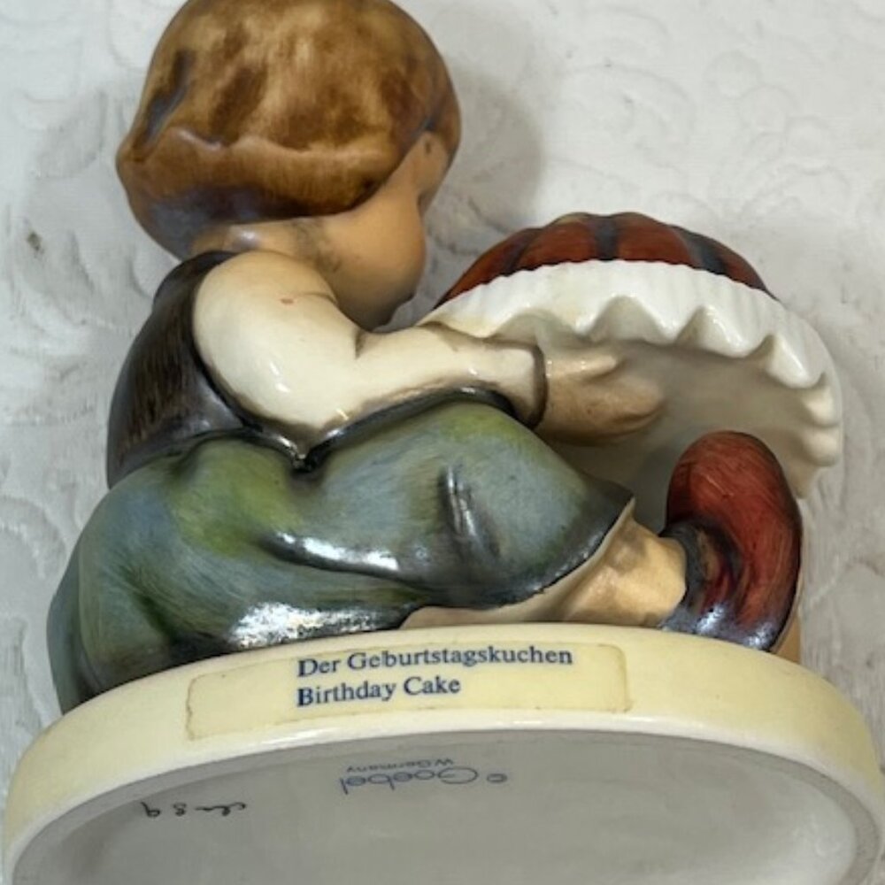 Vintage Goebel Hummel Porcelain Girl Birthday Cake Figurine #338 - Picture 13 of 15
